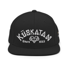Load image into Gallery viewer, Kuskatan - classic arch snapback
